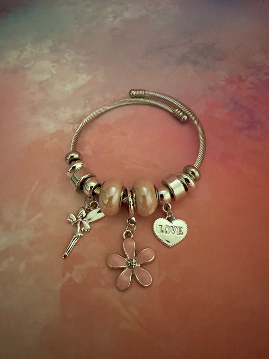 Eleganter Herzform Schmetterling Edelstahl Asymmetrischer Plattierungsarmreif